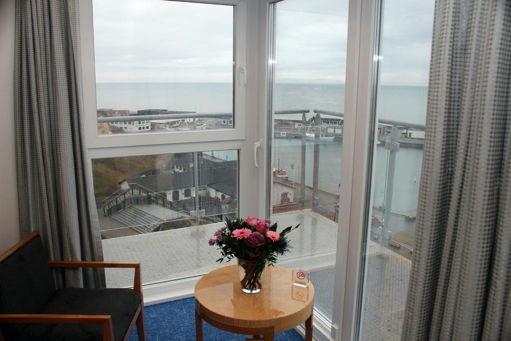 Seafront Hotel 히르츠할즈 외부 사진